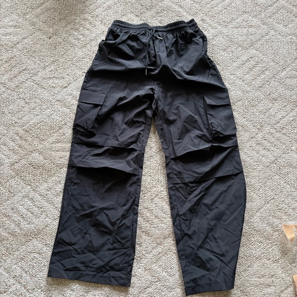 Cargo Pants - Picture 1 of 6